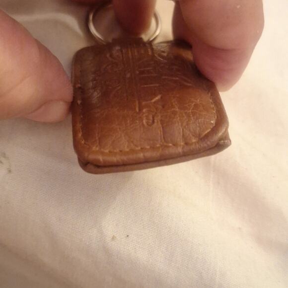 Vintage TR Bentley Leather Keychain Puffy Brown Stitched Keyring Fob - Picture 3 of 4